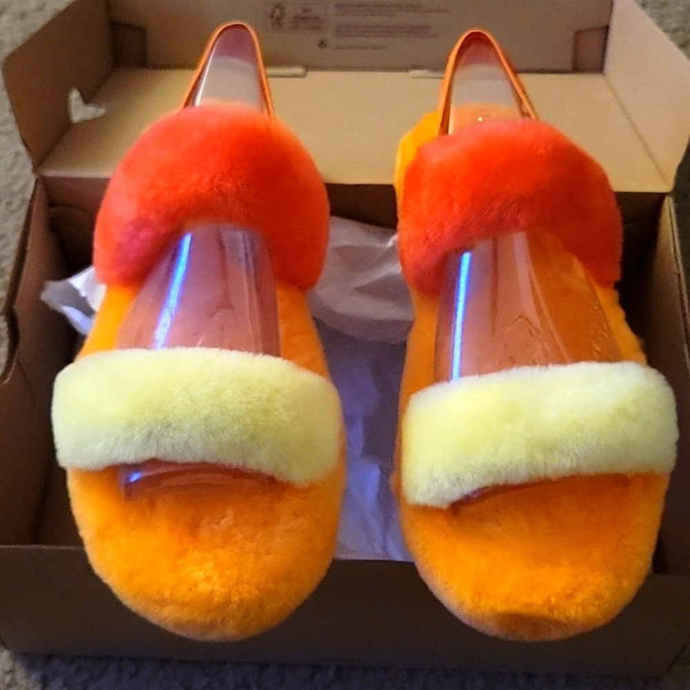 New UGG Yeah Girl Size 5 Fluffy Orange/Yellow/Red Slide Big Girl Women's sz 6.5